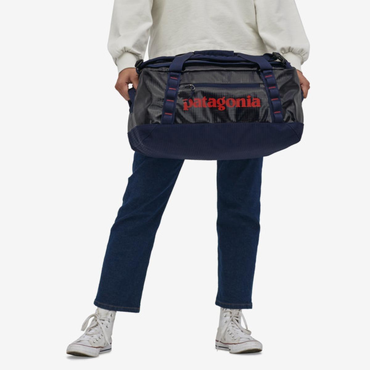 Black hole duffel 40l